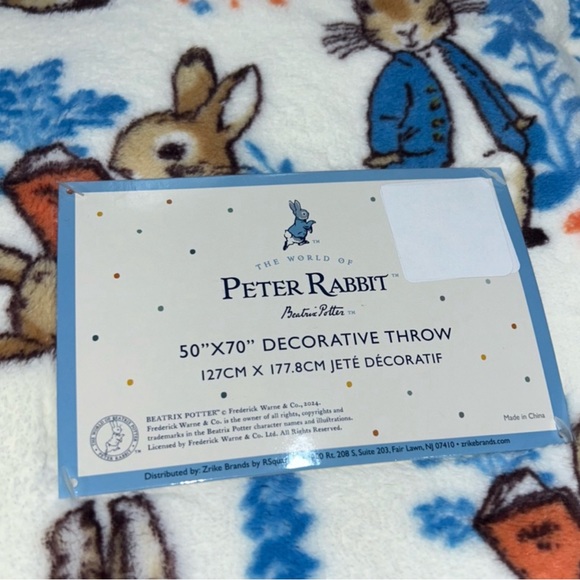 2 soft plush blankets blue and purple Beatrix Potter and Peter Rabbit, new w tag - Picture 6 of 7